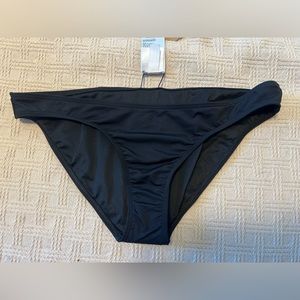 NWT Billabong black bottoms